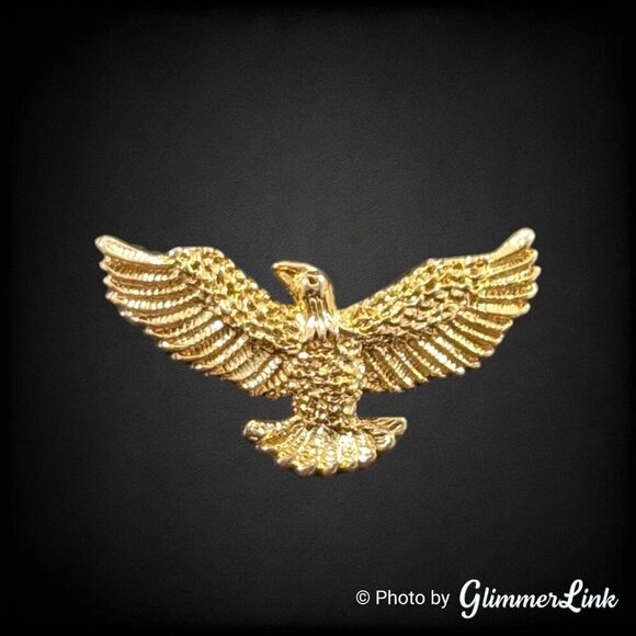 Small Soaring Spread Wing Eagle Gold Tone Unisex Pin Tie Tack - Picture 1 of 9